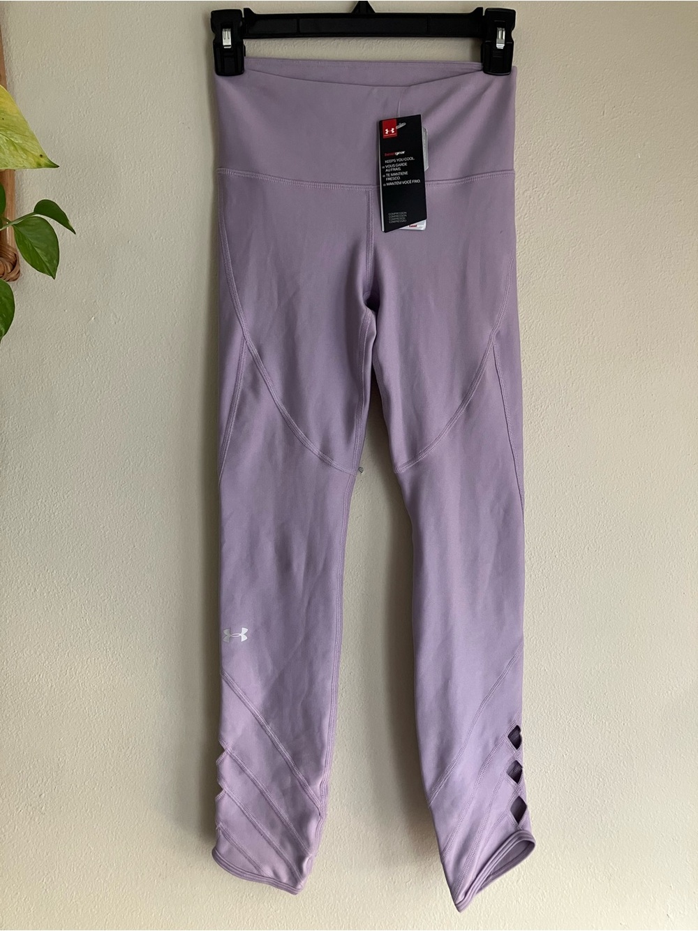 NEW Under Armour Women’s Compression Heat Gear Leggings Size XS Yoga Pants NWT